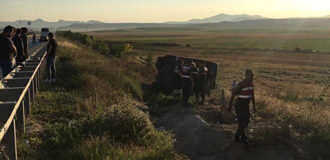 Eskişehir'de otobüs kazası: 13 yaralı