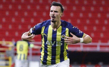 Berisha, Kadıköy'de parlıyor