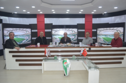 ‘’BURSASPOR’A YENİ YÖNETİMİN İYİ GELECEĞİNİ DÜŞÜNÜYORUM’’